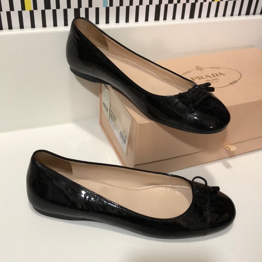 TRD Prada Black Patent Leather Bow Ballet Flats - Picture 1 of 8